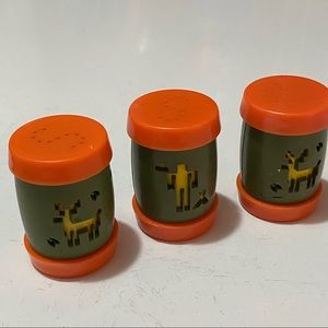 Vintage Salt Pepper Shakers